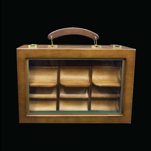 300 Ct Walnut Window Case