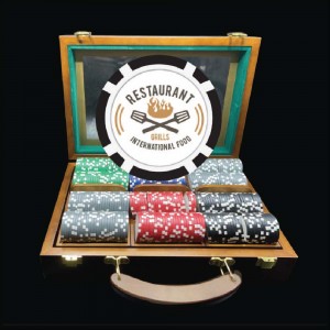 300 Ct. Walnut Luxury Custom Poker Chip Set - 8 Stripe